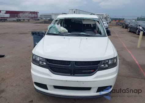 2020 Dodge Journey Se Value z USA, uszkodzony, nr VIN 3C4PDCAB1LT243473